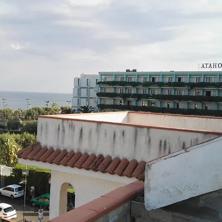 Candida Apartment Giardini Naxos