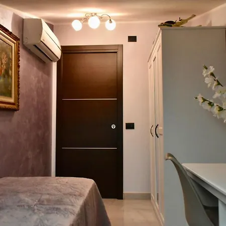 Candida * Giardini-Naxos